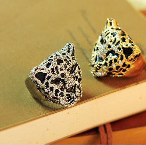 Image of Crystal Leopard Head Ring - Rosecolor