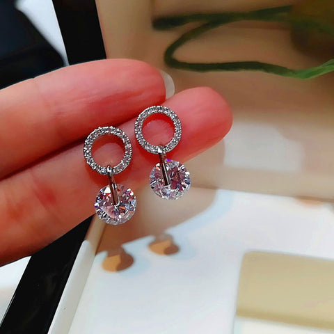 Image of White Round Cubic Zirconia Stud Crystal Earrings - Rosecolor